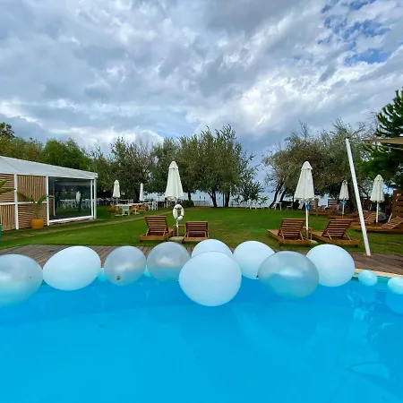 Stella Szálloda Szkála Rahoníu