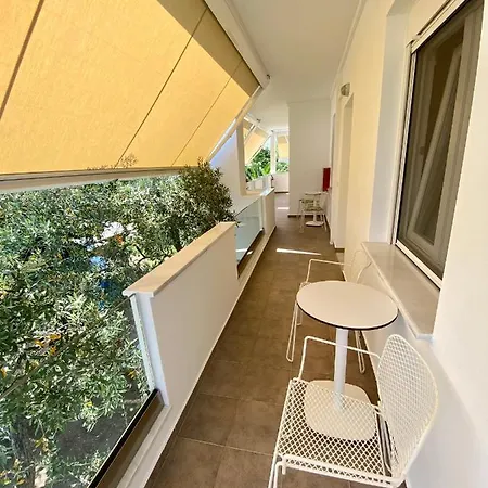 Stella Szálloda Szkála Rahoníu